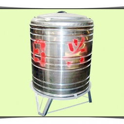 廠家讓利銷(xiāo)售 高碑店市日興蓄水容器廠——專(zhuān)業(yè)供應(yīng)食品級(jí)臥式車(chē)載水罐